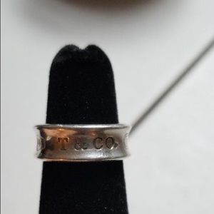 Return to Tiffany band